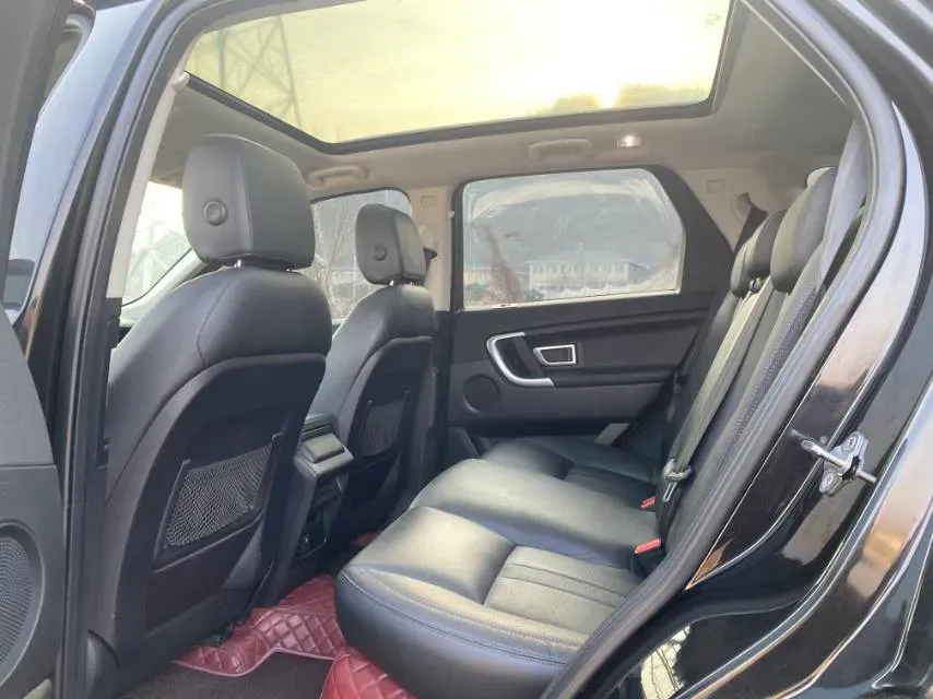 2019 Land Rover Discovery Sport 2.0T 241HP L4 9AT,autocango,china used car exporter,china ev exporter,chinese used car exporter,chinese used ev exporter