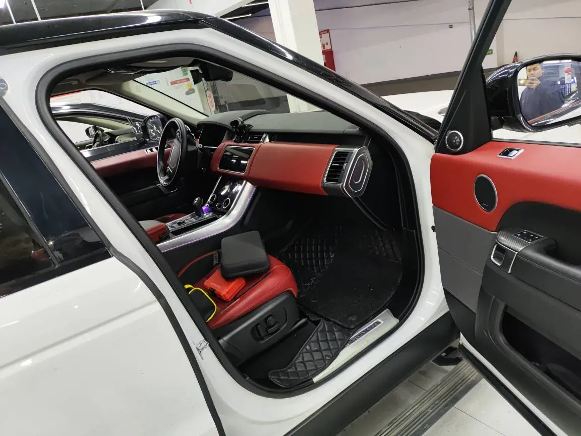 2021 Land Rover Range Rover Sport 3.0T 360HP L6 8AT,autocango,china used car exporter,china ev exporter,chinese used car exporter,chinese used ev exporter