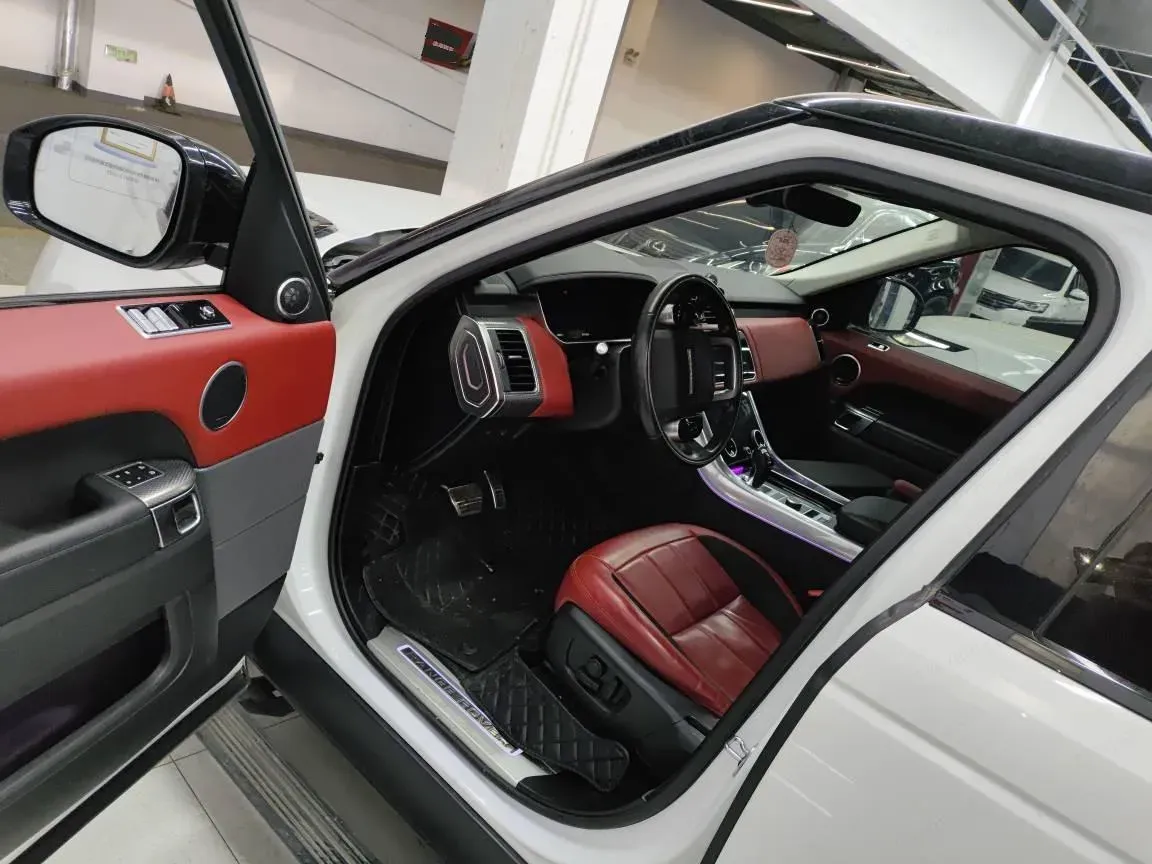 2021 Land Rover Range Rover Sport 3.0T 360HP L6 8AT,autocango,china used car exporter,china ev exporter,chinese used car exporter,chinese used ev exporter
