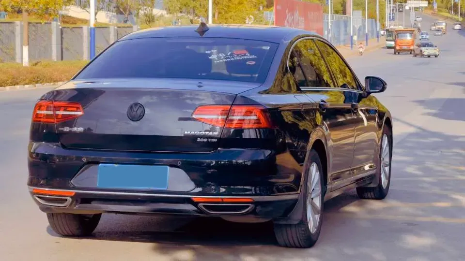 2019 Chevrolet Malibu XL 2.0T 241HP L4 9AT,autocango,china used car exporter,china ev exporter,chinese used car exporter,chinese used ev exporter