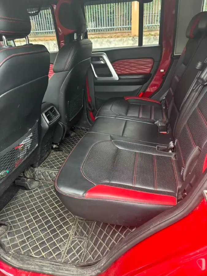 2019 Beijing BJ40 2.0T 218HP L4 6AT,autocango,china used car exporter,china ev exporter,chinese used car exporter,chinese used ev exporter