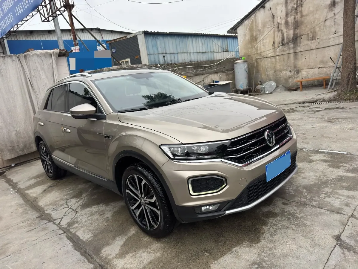 2019 Volkswagen T-Roc 1.4T 150HP L4 7DCT,autocango,china used car exporter,china ev exporter,chinese used car exporter,chinese used ev exporter