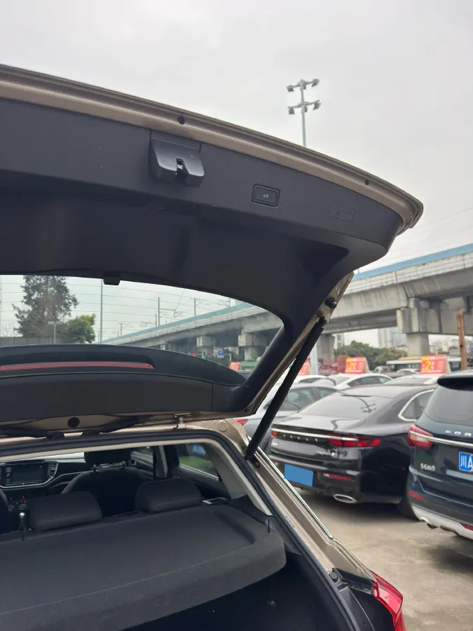 2019 Volkswagen T-Roc 1.4T 150HP L4 7DCT,autocango,china used car exporter,china ev exporter,chinese used car exporter,chinese used ev exporter