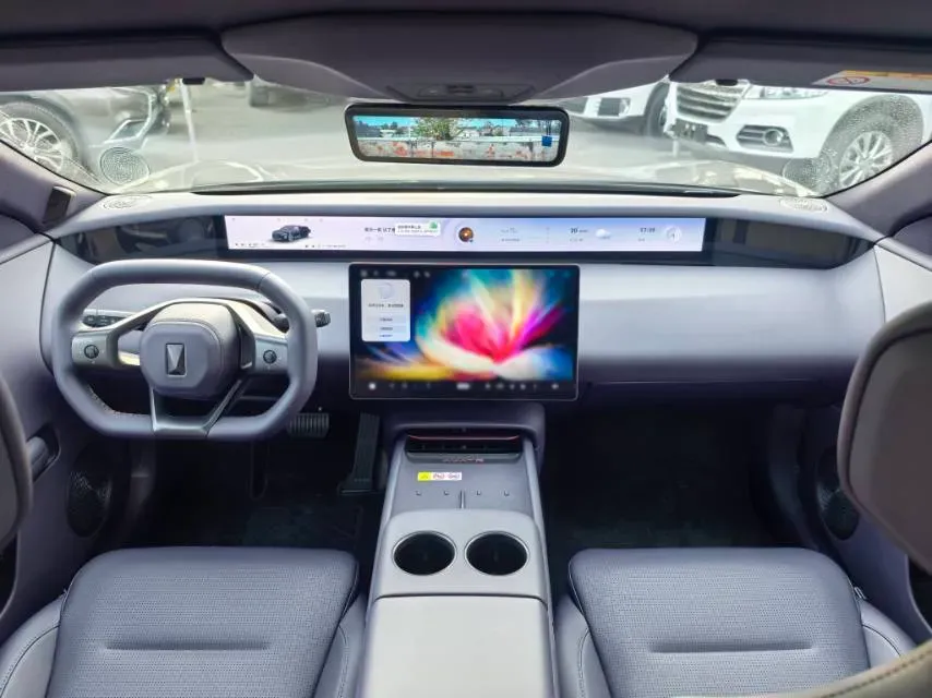 2025 Avatr 06 REEV 156HP REEV,autocango,china used car exporter,china ev exporter,chinese used car exporter,chinese used ev exporter