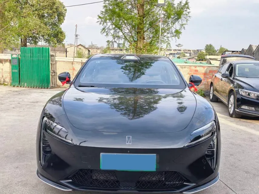 2025 Avatr 06 REEV 156HP REEV,autocango,china used car exporter,china ev exporter,chinese used car exporter,chinese used ev exporter