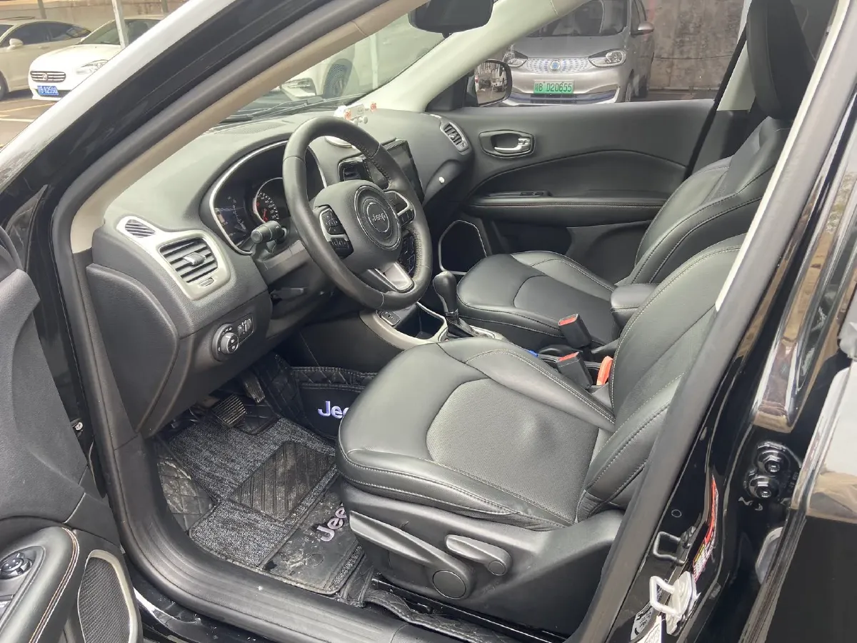 2017 Jeep Compass 1.4T 165HP L4 7DCT,autocango,china used car exporter,china ev exporter,chinese used car exporter,chinese used ev exporter