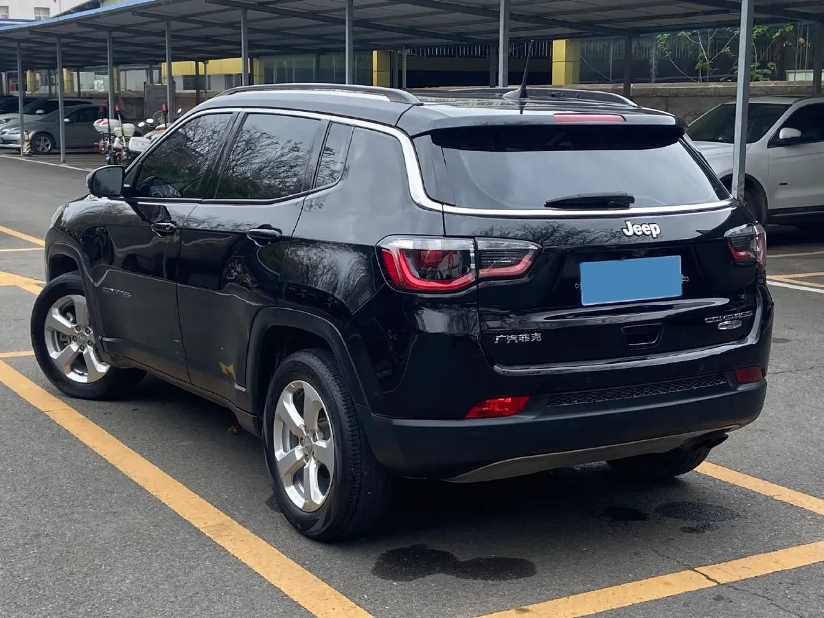 2017 Jeep Compass 1.4T 165HP L4 7DCT,autocango,china used car exporter,china ev exporter,chinese used car exporter,chinese used ev exporter