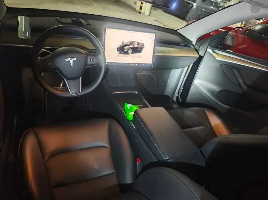 2022 Tesla Model Y BEV 60KWH,autocango,china used car exporter,china ev exporter,chinese used car exporter,chinese used ev exporter