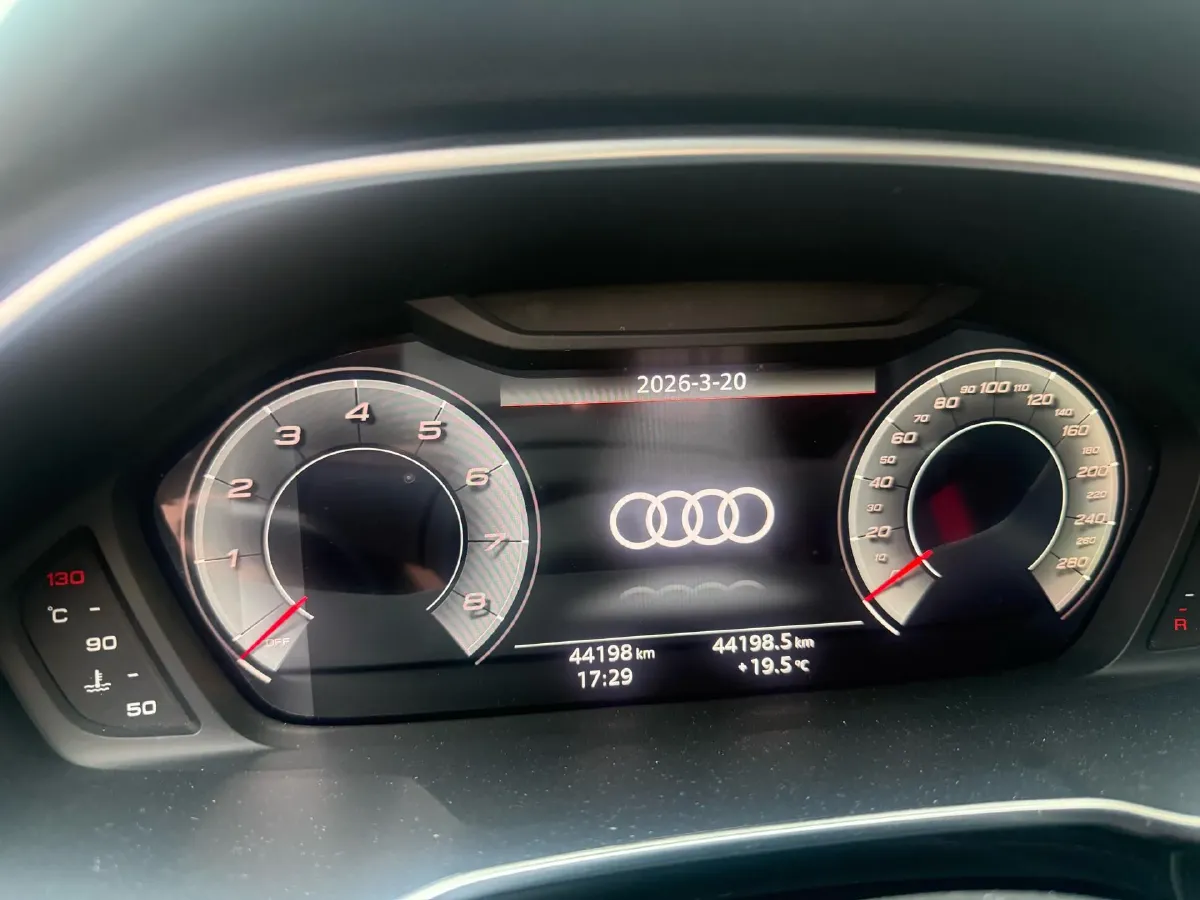 2021 Audi Q3 1.4T 150HP L4 7DCT,autocango,china used car exporter,china ev exporter,chinese used car exporter,chinese used ev exporter