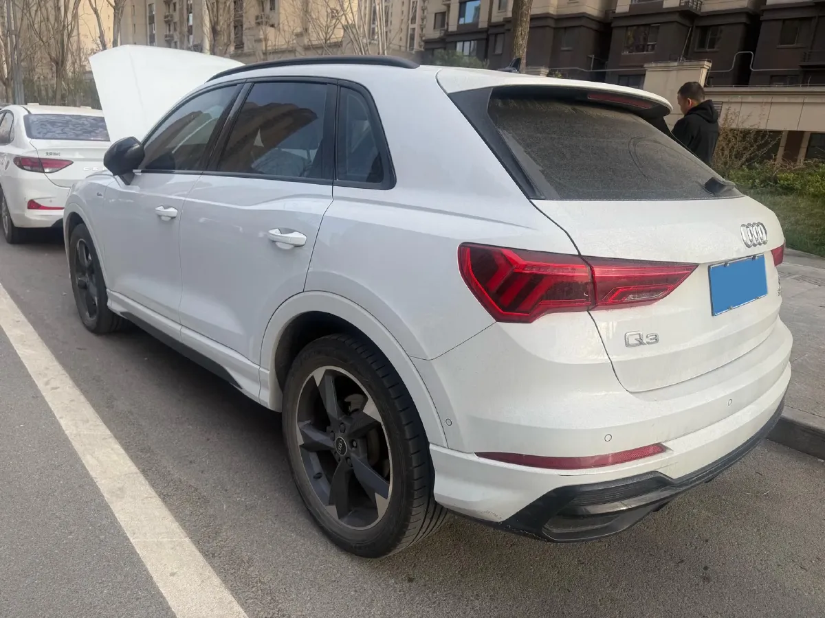 2021 Audi Q3 1.4T 150HP L4 7DCT,autocango,china used car exporter,china ev exporter,chinese used car exporter,chinese used ev exporter