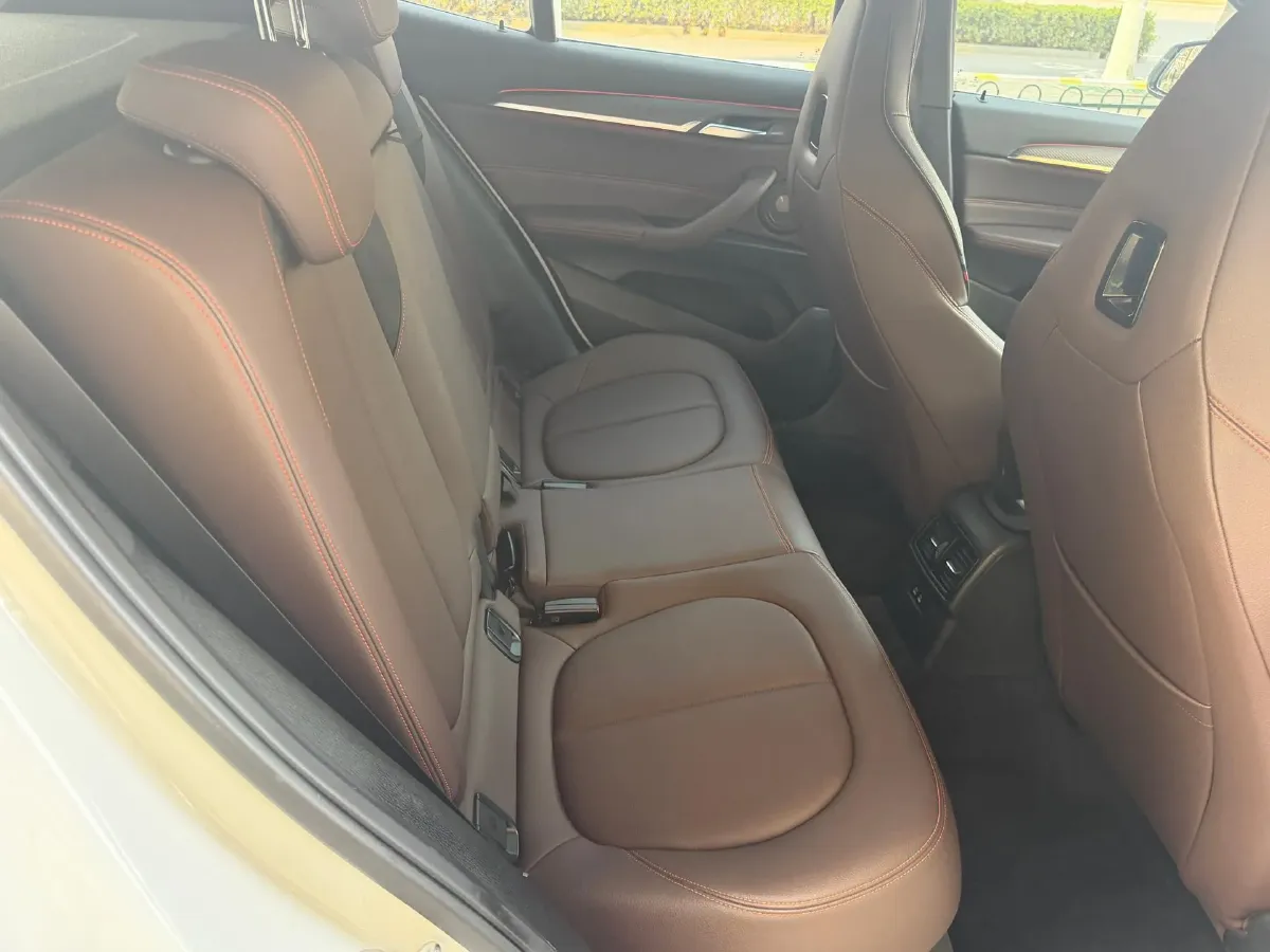 2021 BMW X2 2.0T 192HP L4 7DCT,autocango,china used car exporter,china ev exporter,chinese used car exporter,chinese used ev exporter