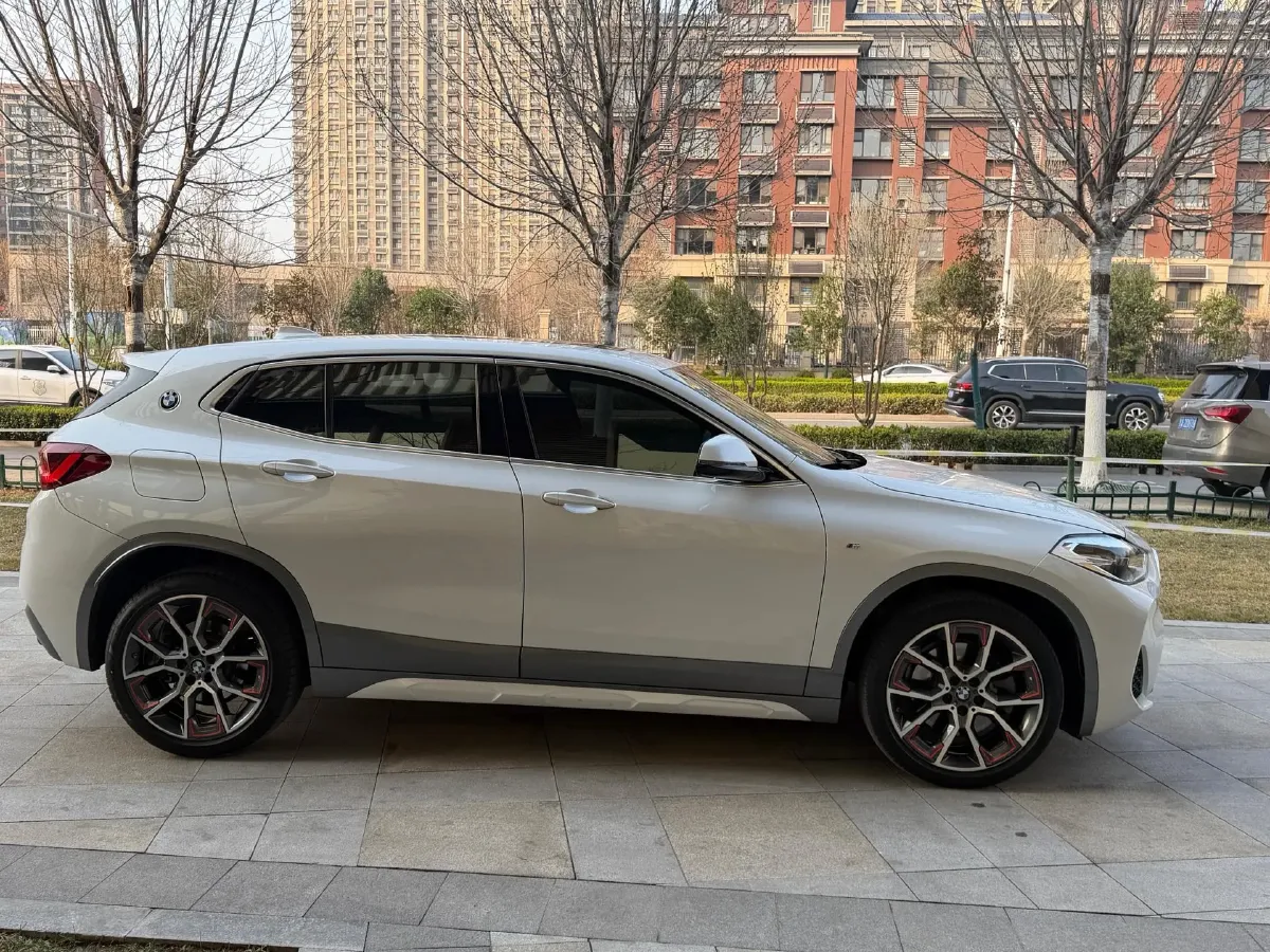 2021 BMW X2 2.0T 192HP L4 7DCT,autocango,china used car exporter,china ev exporter,chinese used car exporter,chinese used ev exporter