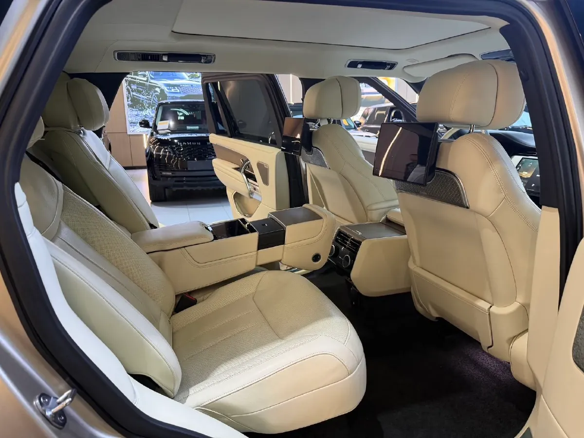 2022 Land Rover Range Rover 5.0T 564HP V8 8AT,autocango,china used car exporter,china ev exporter,chinese used car exporter,chinese used ev exporter