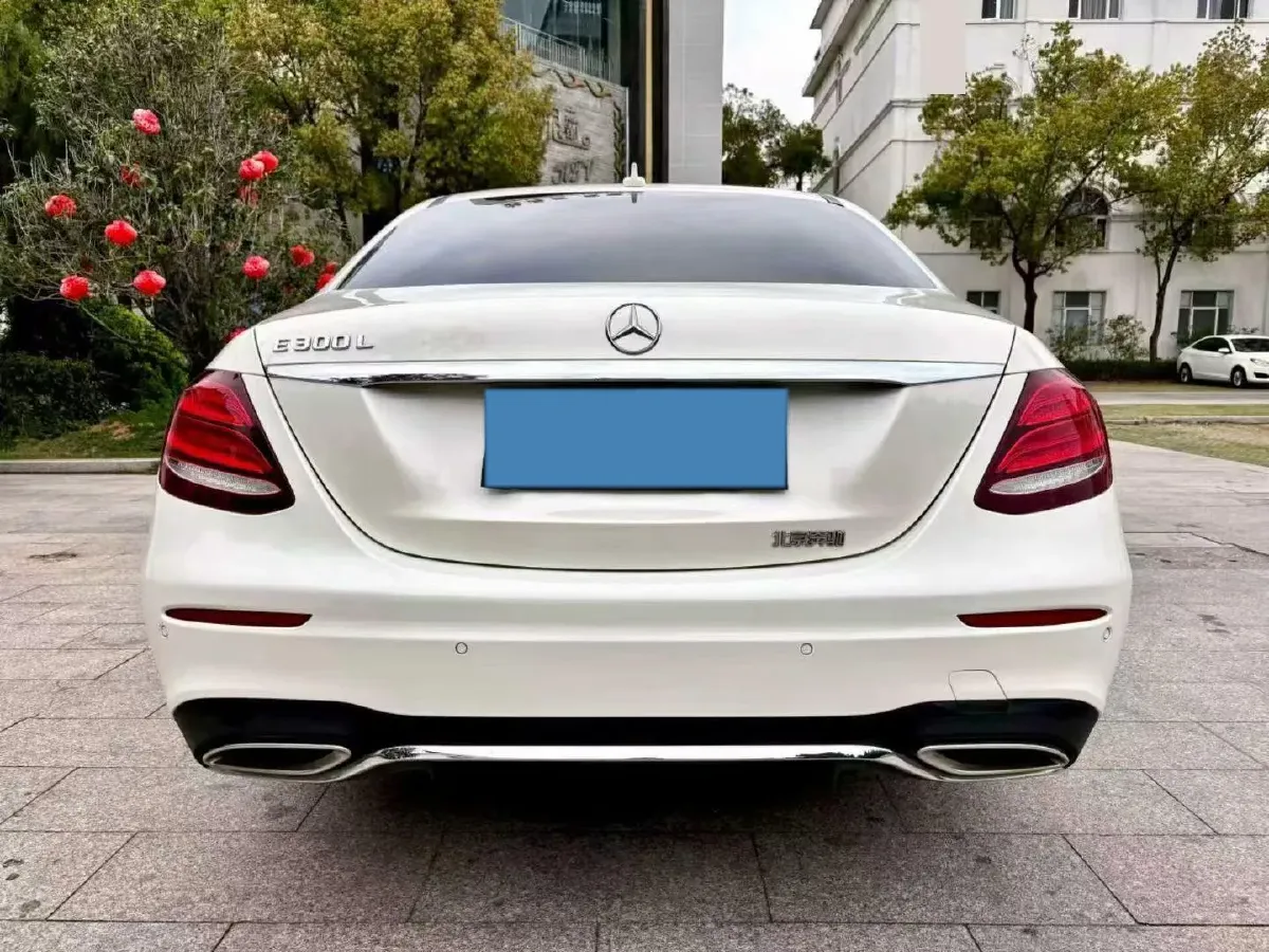 2020 Mercedes-Benz E Class 2.0T 258HP L4 9AT,autocango,china used car exporter,china ev exporter,chinese used car exporter,chinese used ev exporter