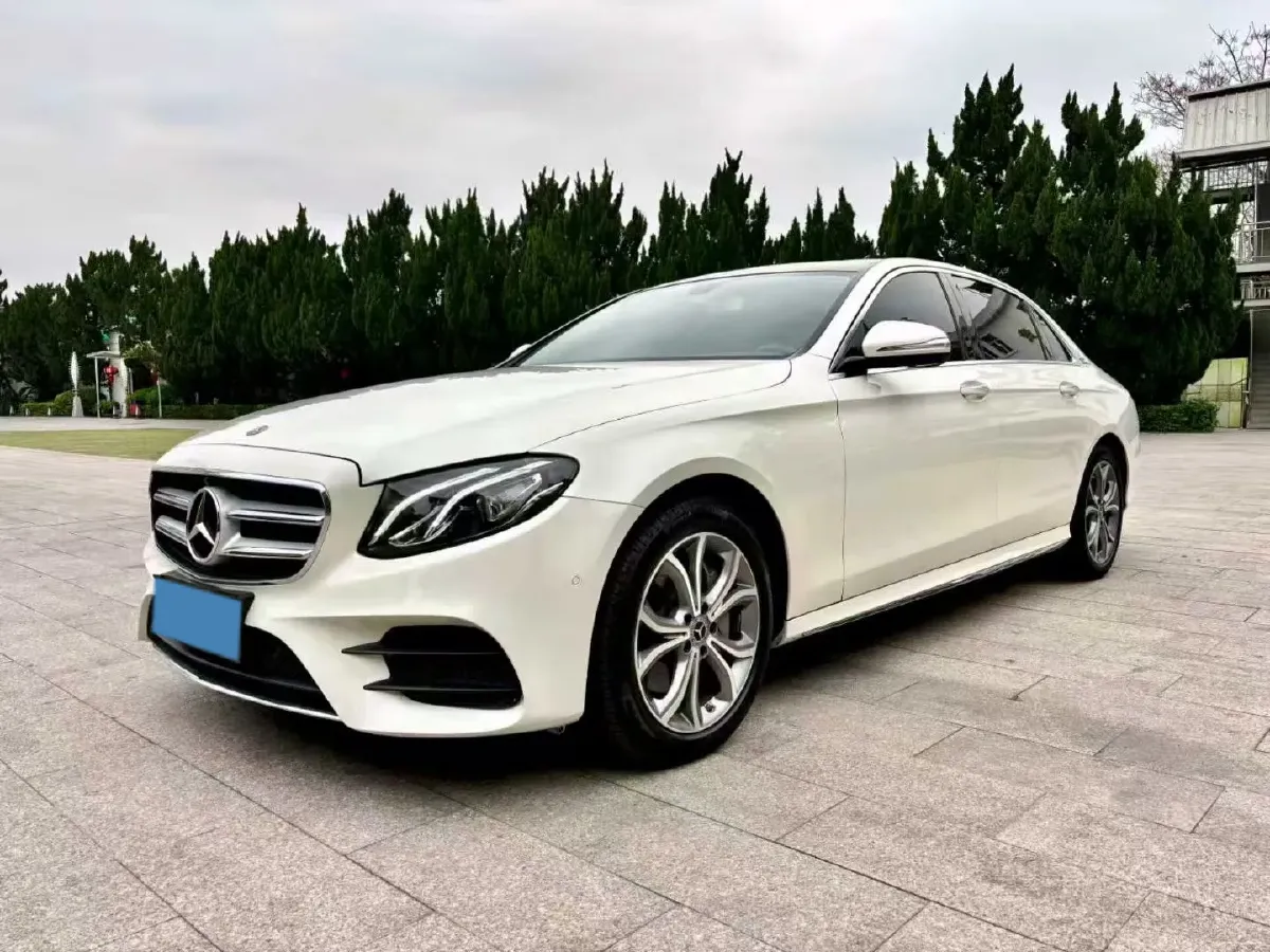 2020 Mercedes-Benz E Class 2.0T 258HP L4 9AT,autocango,china used car exporter,china ev exporter,chinese used car exporter,chinese used ev exporter
