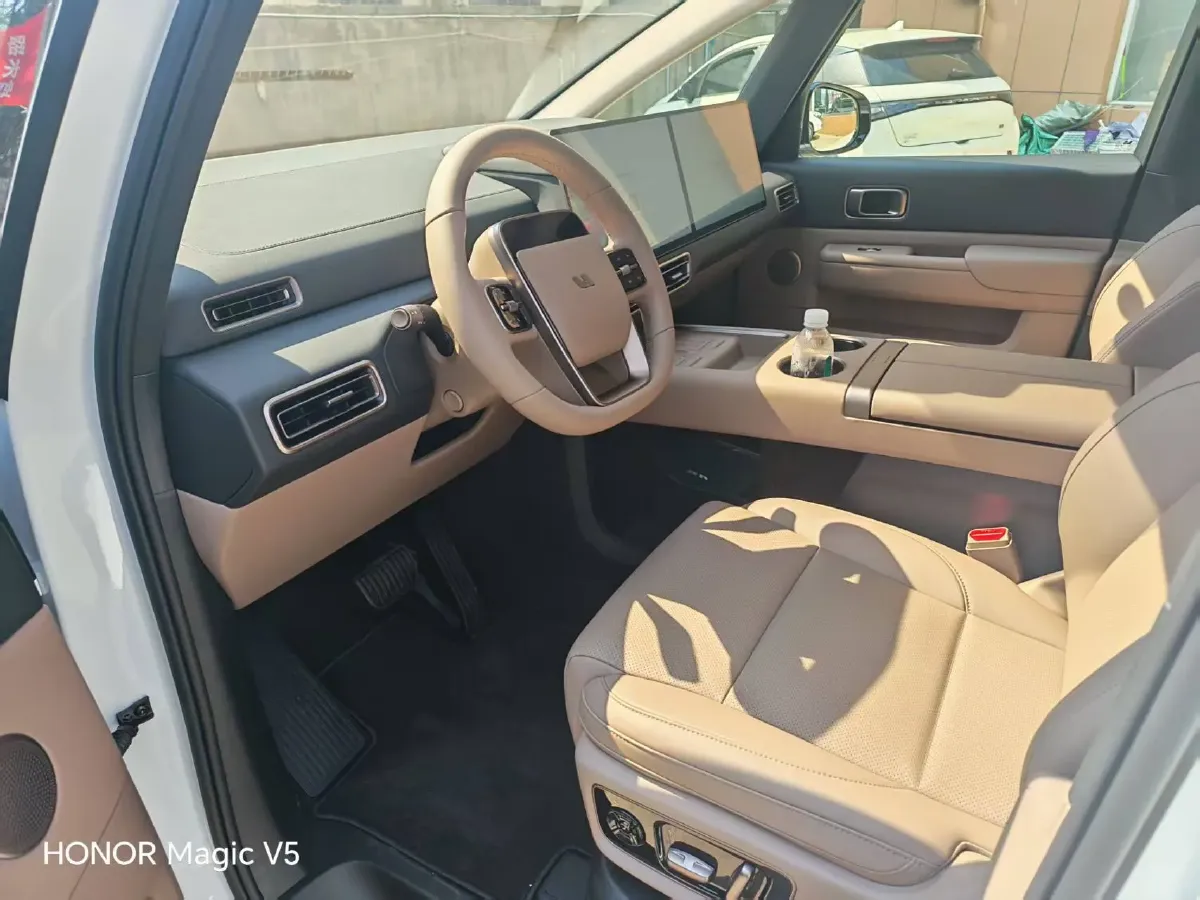 2025 Li MEGA BEV,autocango,china used car exporter,china ev exporter,chinese used car exporter,chinese used ev exporter