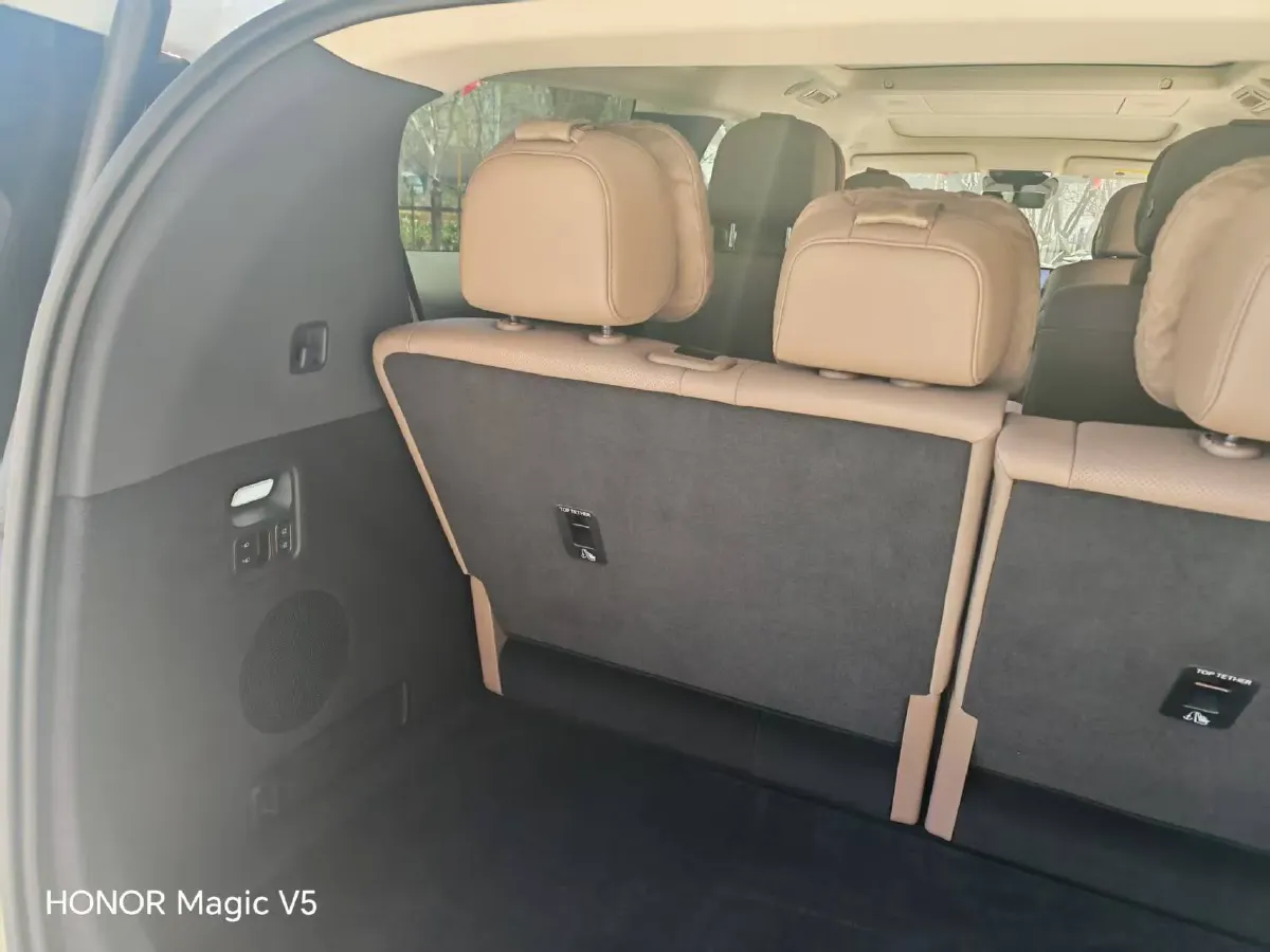 2025 Li MEGA BEV,autocango,china used car exporter,china ev exporter,chinese used car exporter,chinese used ev exporter