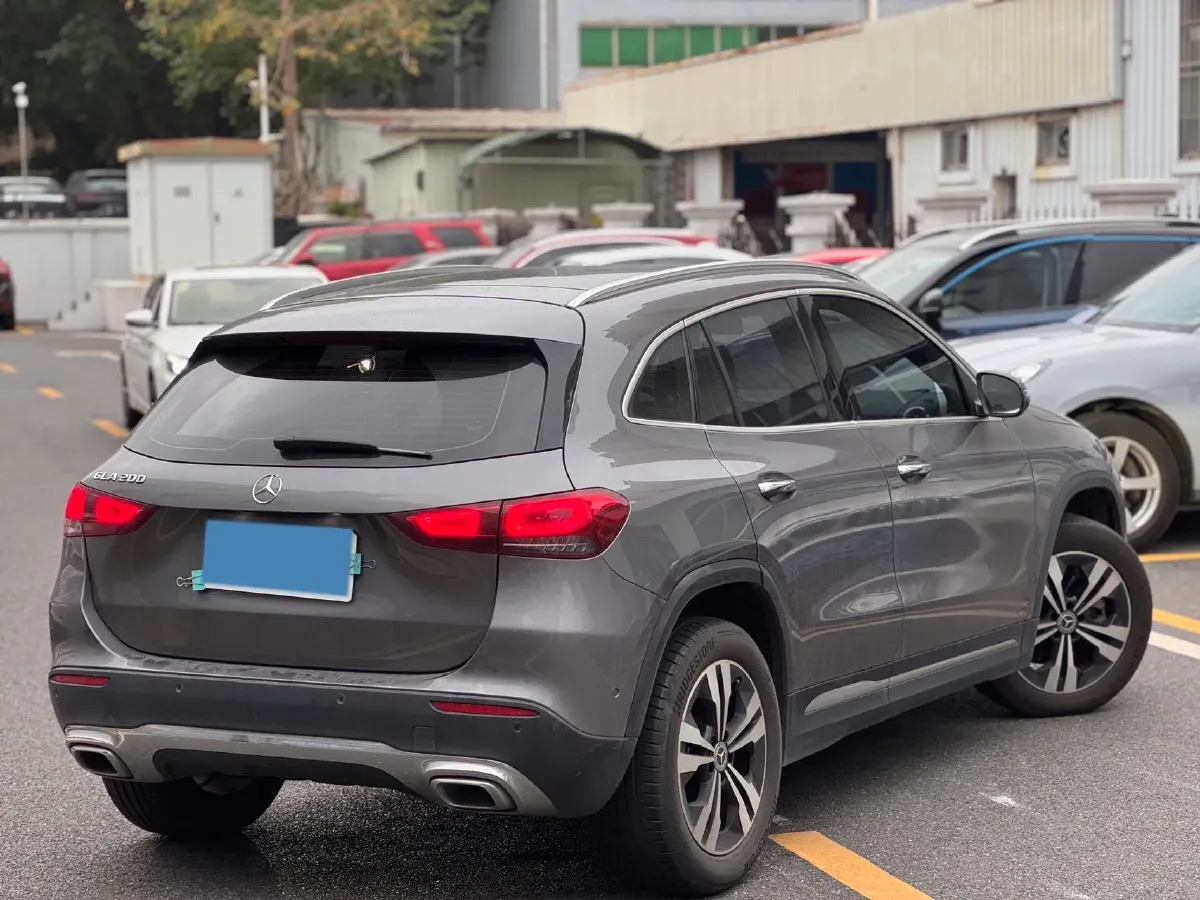 2020 Mercedes-Benz GLA Class 1.3T 163HP L4 7DCT,autocango,china used car exporter,china ev exporter,chinese used car exporter,chinese used ev exporter