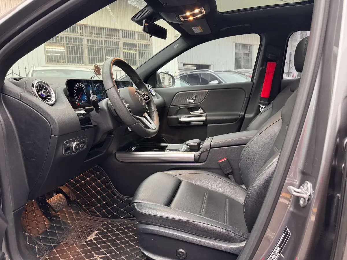 2020 Mercedes-Benz GLA Class 1.3T 163HP L4 7DCT,autocango,china used car exporter,china ev exporter,chinese used car exporter,chinese used ev exporter