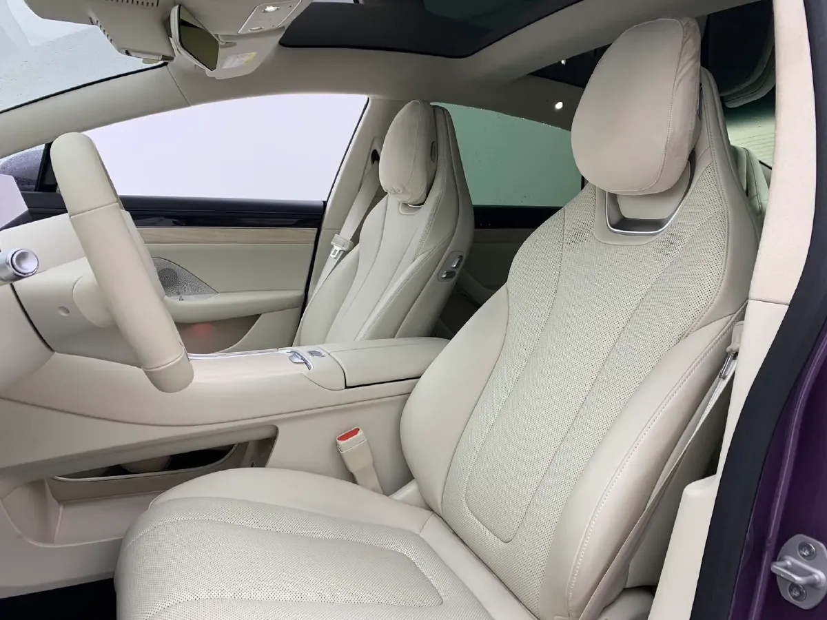 2025 Luxeed S7 BEV,autocango,china used car exporter,china ev exporter,chinese used car exporter,chinese used ev exporter