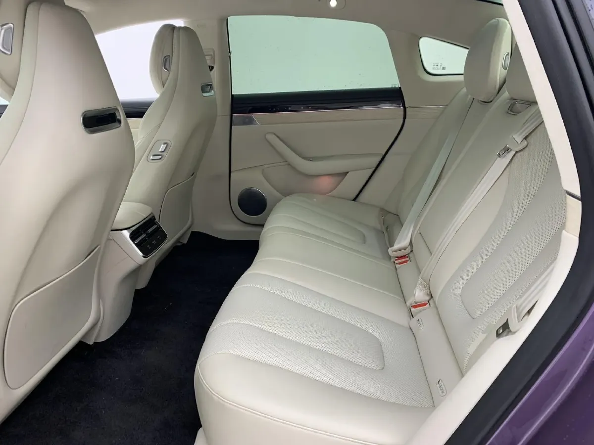 2025 Luxeed S7 BEV,autocango,china used car exporter,china ev exporter,chinese used car exporter,chinese used ev exporter