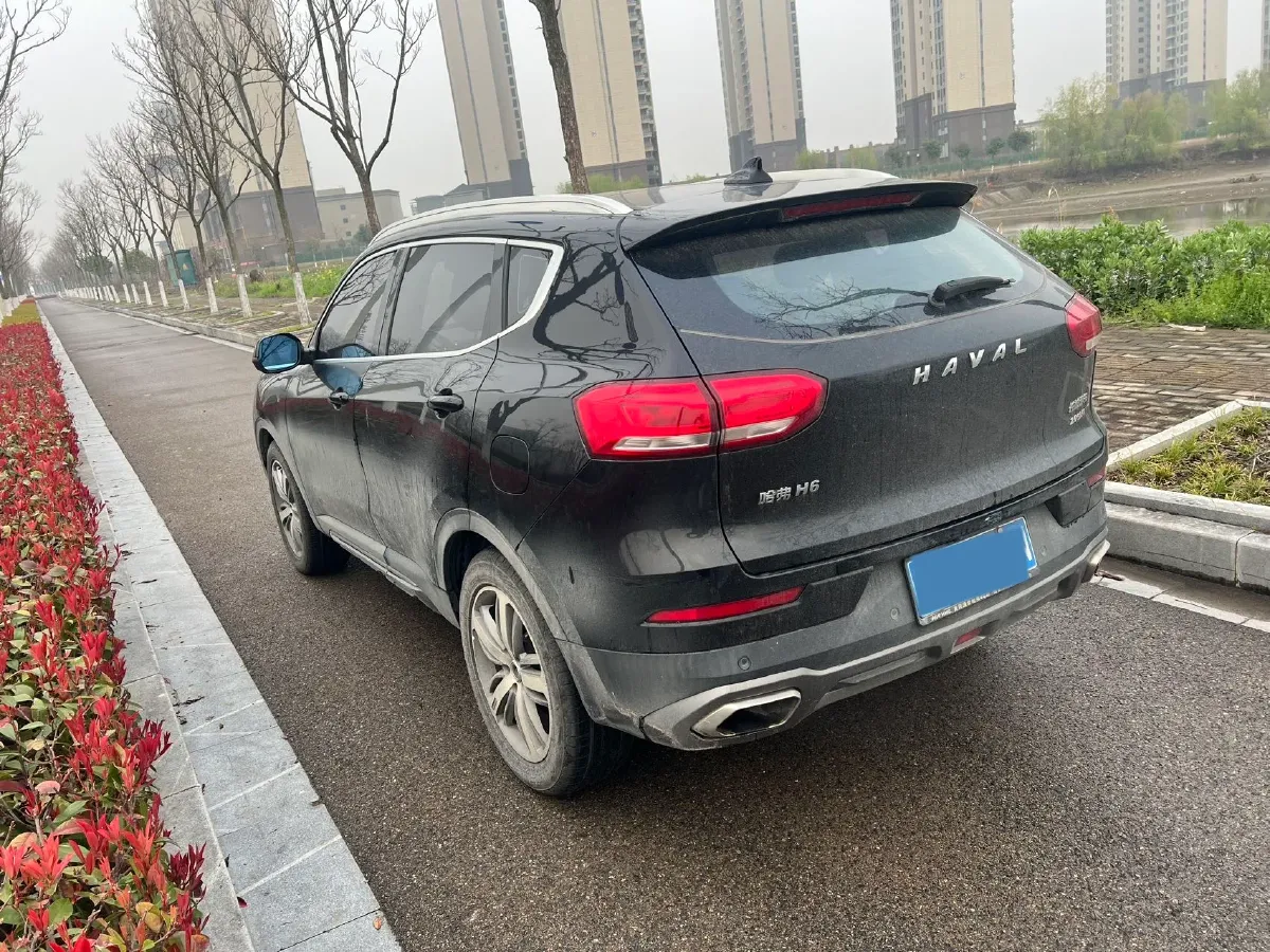 2018 Haval H6 2.0T 197HP L4 7DCT,autocango,china used car exporter,china ev exporter,chinese used car exporter,chinese used ev exporter