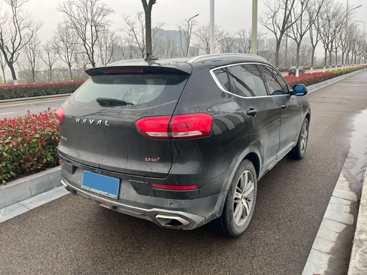 2018 Haval H6 2.0T 197HP L4 7DCT,autocango,china used car exporter,china ev exporter,chinese used car exporter,chinese used ev exporter