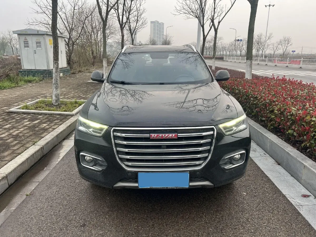 2018 Haval H6 2.0T 197HP L4 7DCT,autocango,china used car exporter,china ev exporter,chinese used car exporter,chinese used ev exporter
