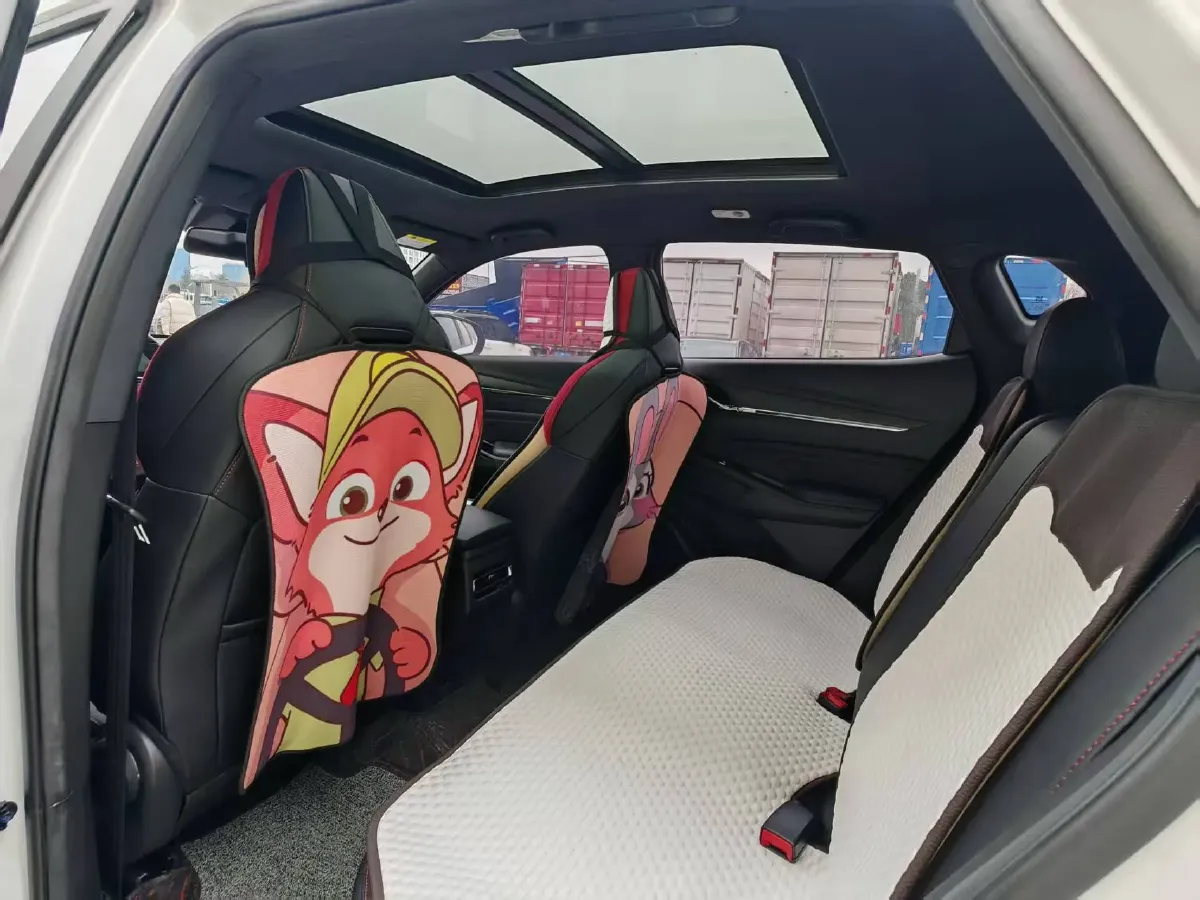 2025 ChangAn X5 PLUS 1.5T 188HP L4 7DCT,autocango,china used car exporter,china ev exporter,chinese used car exporter,chinese used ev exporter