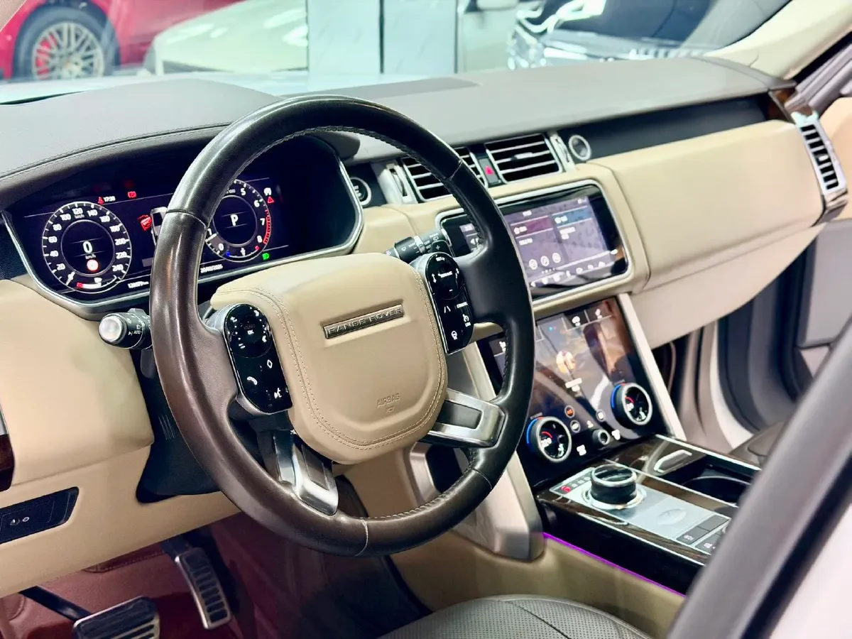 2020 Land Rover Range Rover 3.0T 400HP L6 8AT,autocango,china used car exporter,china ev exporter,chinese used car exporter,chinese used ev exporter