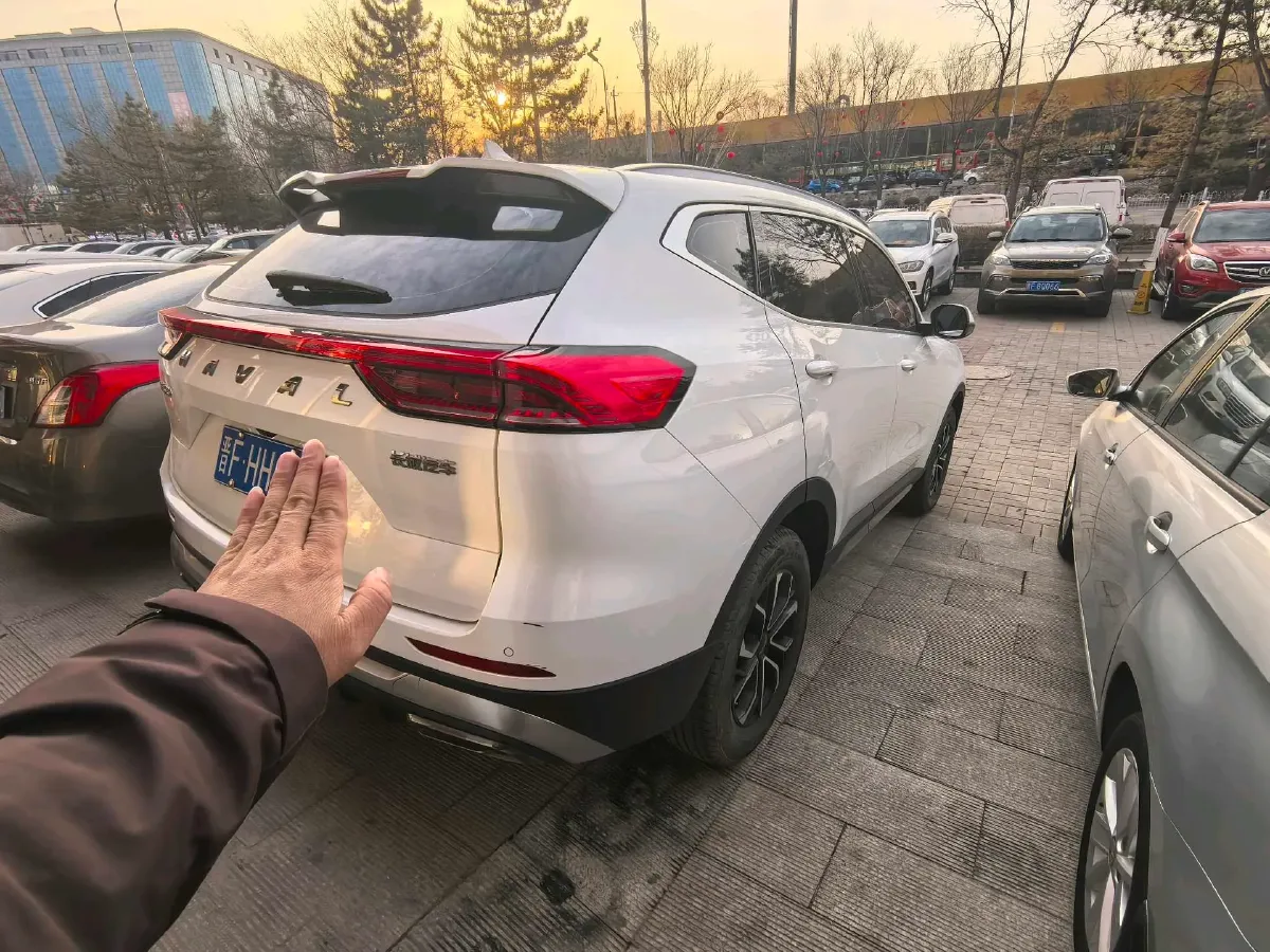 2021 Haval H6 1.5T 150HP L4 7DCT,autocango,china used car exporter,china ev exporter,chinese used car exporter,chinese used ev exporter
