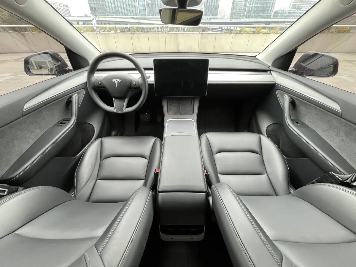 2024 Iveco OuSheng BEV 77.28KWH,autocango,china used car exporter,china ev exporter,chinese used car exporter,chinese used ev exporter