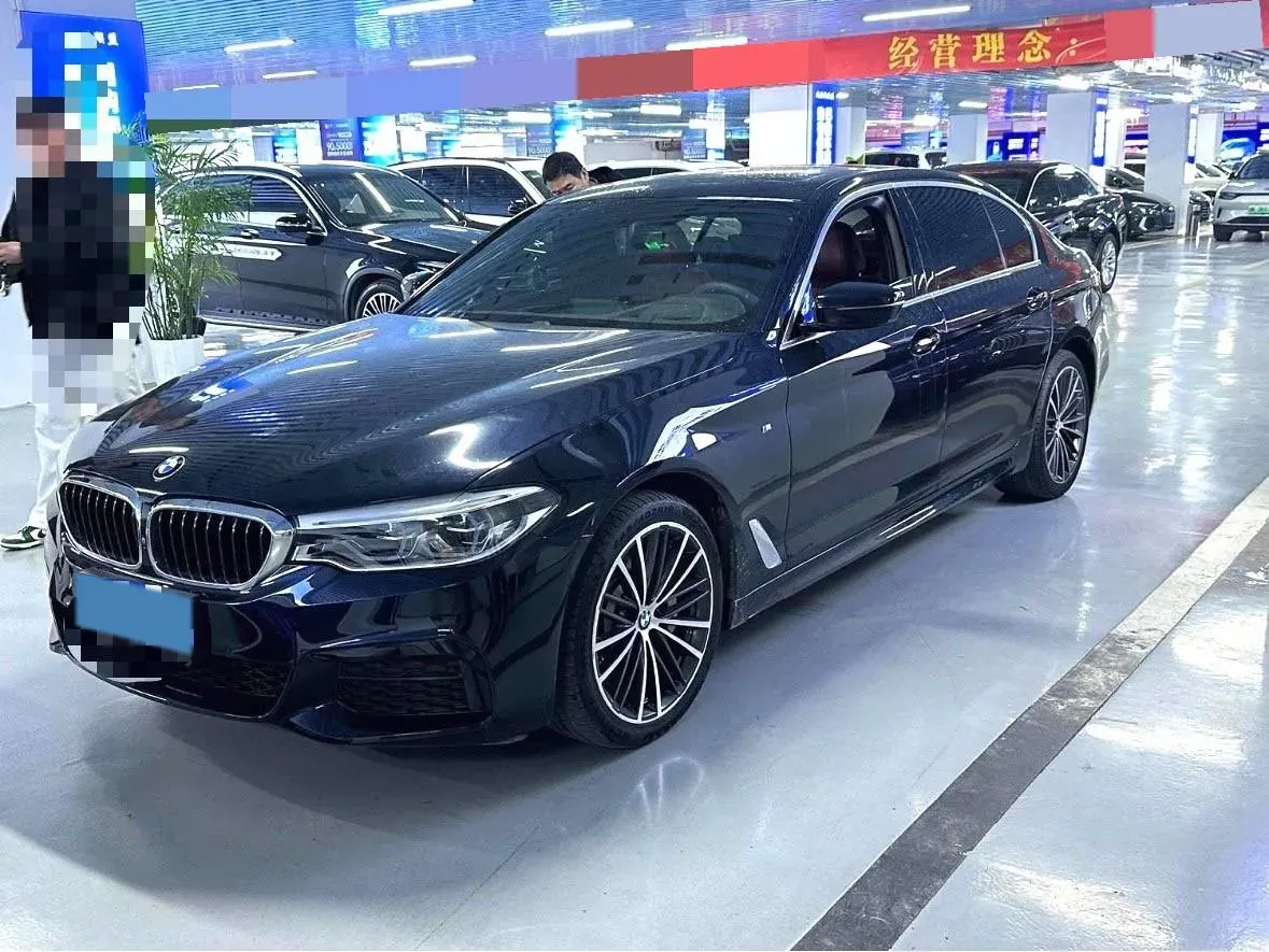 2020 BMW 5 Series 2.0T 252HP L4 8AT,autocango,china used car exporter,china ev exporter,chinese used car exporter,chinese used ev exporter