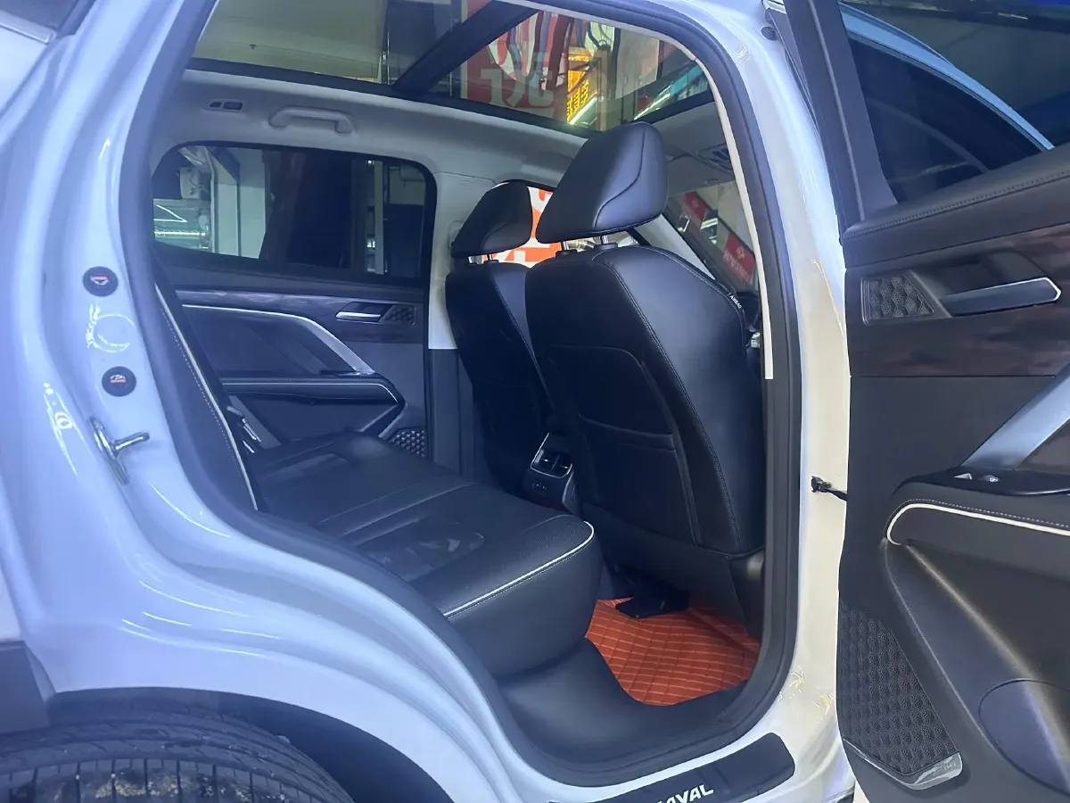 2021 Haval H6 1.5T 169HP L4 7DCT,autocango,china used car exporter,china ev exporter,chinese used car exporter,chinese used ev exporter