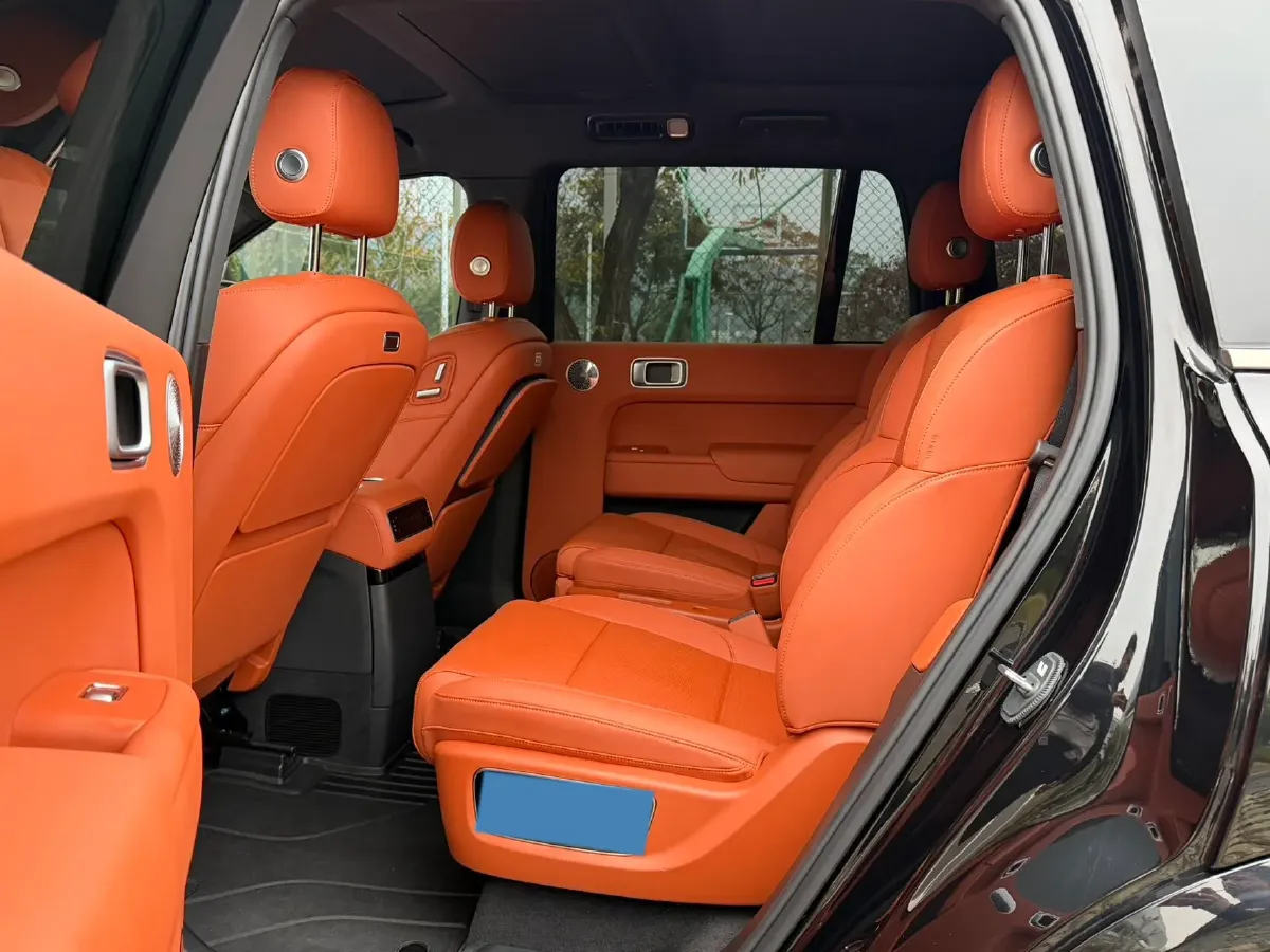 2025 Li L9 Range Extended 154HP REEV,autocango,china used car exporter,china ev exporter,chinese used car exporter,chinese used ev exporter