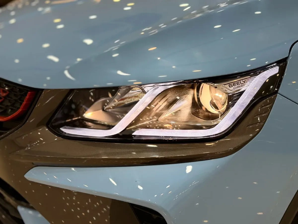 2021 Geely Coolray 1.4T 141HP L4 6DCT,autocango,china used car exporter,china ev exporter,chinese used car exporter,chinese used ev exporter