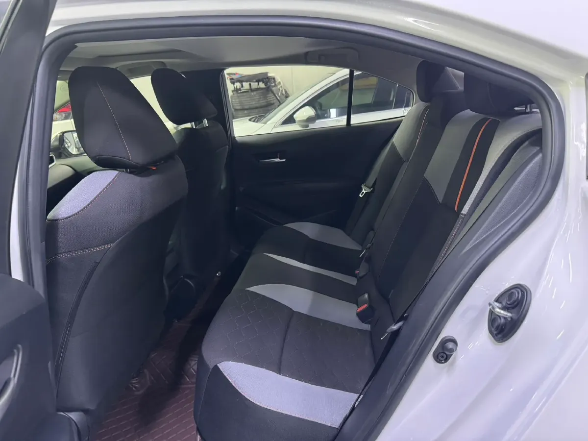 2021 Toyota Corolla 1.2T 116HP L4 CVT,autocango,china used car exporter,china ev exporter,chinese used car exporter,chinese used ev exporter