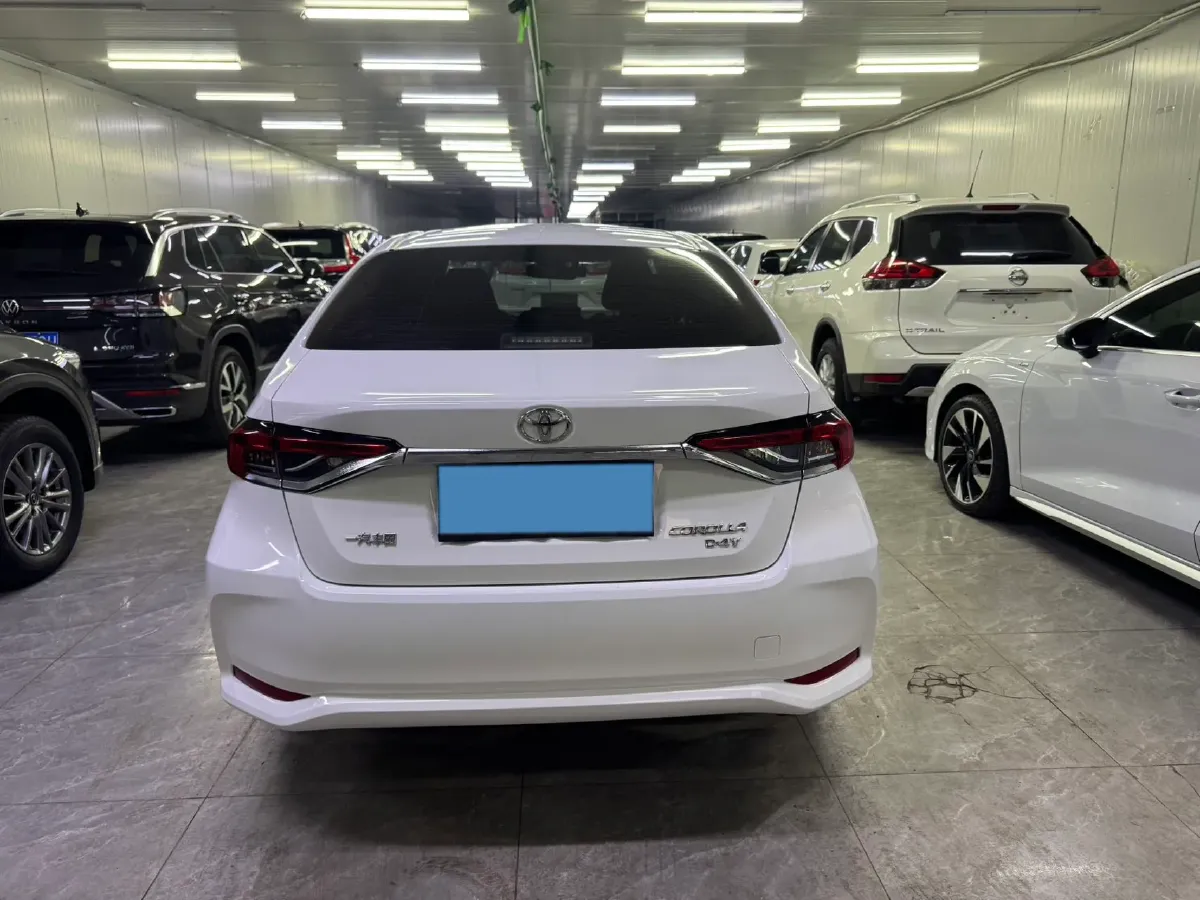 2021 Toyota Corolla 1.2T 116HP L4 CVT,autocango,china used car exporter,china ev exporter,chinese used car exporter,chinese used ev exporter