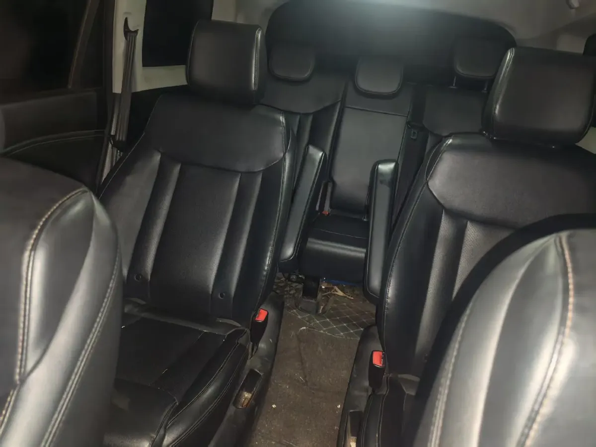 2022 WuLing JiaChen 1.5L 99HP L4 6MT,autocango,china used car exporter,china ev exporter,chinese used car exporter,chinese used ev exporter