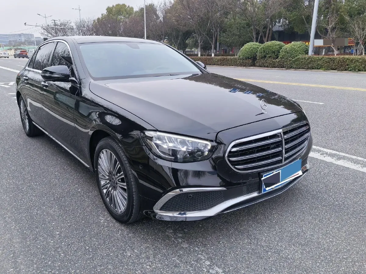 2023 Mercedes-Benz E Class 2.0T 258HP L4 9AT,autocango,china used car exporter,china ev exporter,chinese used car exporter,chinese used ev exporter