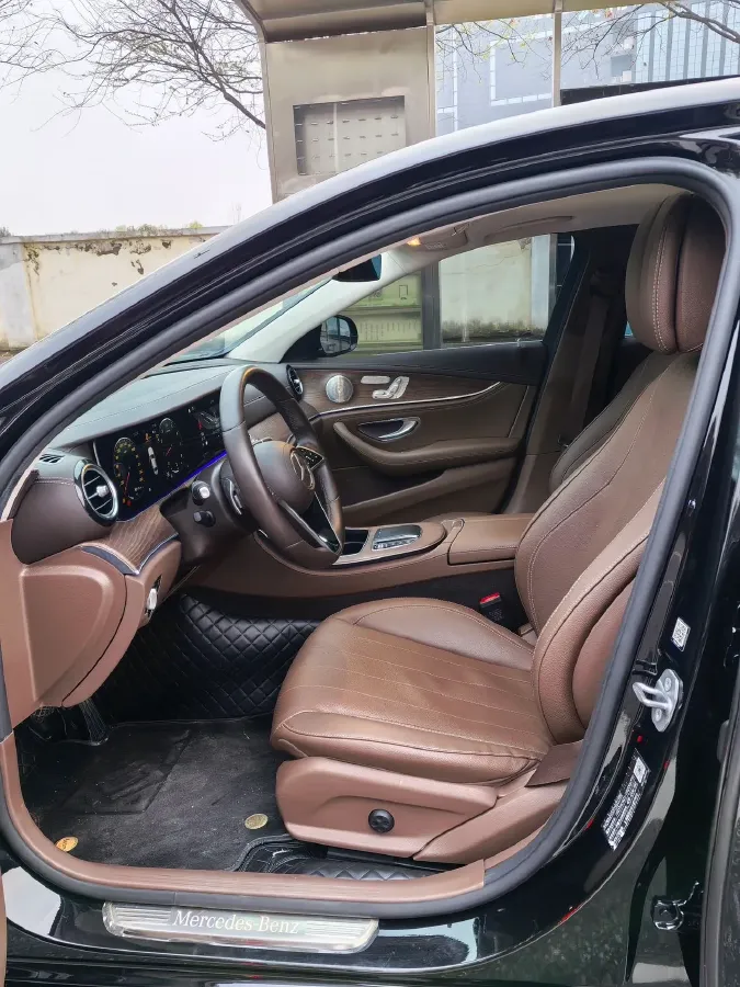 2023 Mercedes-Benz E Class 2.0T 258HP L4 9AT,autocango,china used car exporter,china ev exporter,chinese used car exporter,chinese used ev exporter