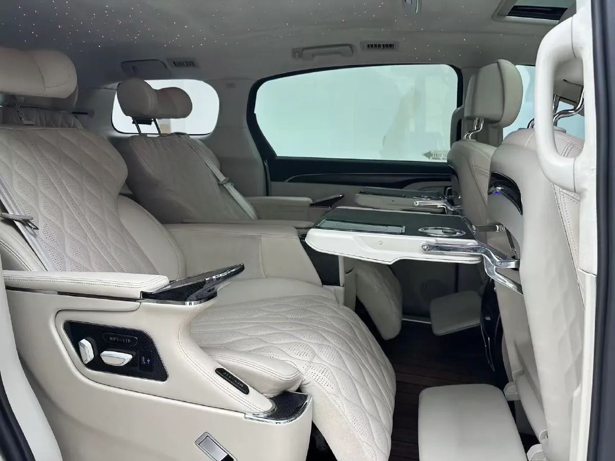 2021 Buick GL8 2.0T 237HP L4 9AT,autocango,china used car exporter,china ev exporter,chinese used car exporter,chinese used ev exporter