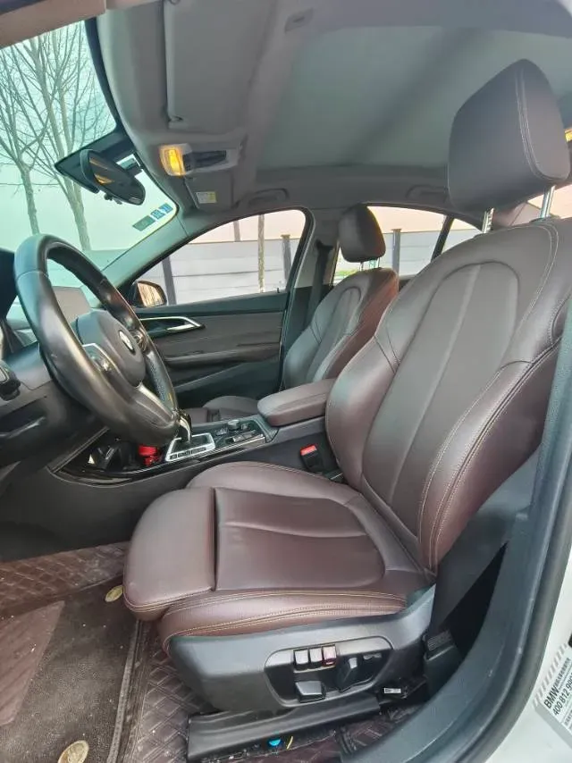 2020 BMW 1 Series 1.5T 140HP L3 7DCT,autocango,china used car exporter,china ev exporter,chinese used car exporter,chinese used ev exporter