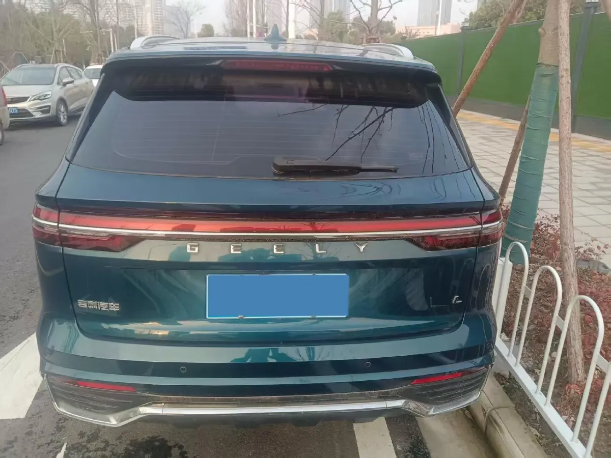2021 Geely Monjaro 2.0T 218HP L4 7DCT,autocango,china used car exporter,china ev exporter,chinese used car exporter,chinese used ev exporter