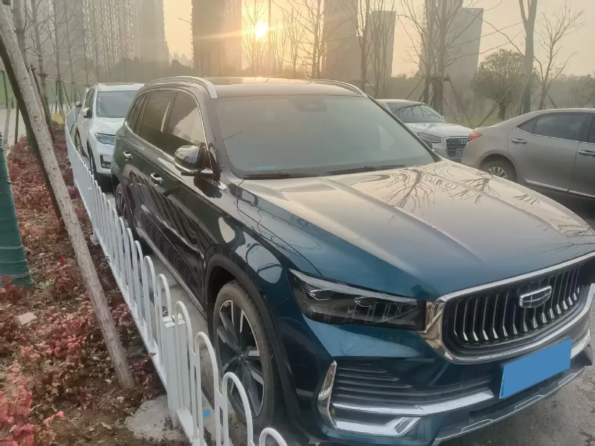 2021 Geely Monjaro 2.0T 218HP L4 7DCT,autocango,china used car exporter,china ev exporter,chinese used car exporter,chinese used ev exporter