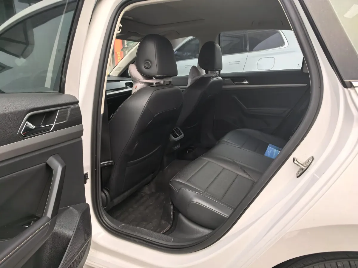 2018 Volkswagen Lavida 1.2T 116HP L4 7DCT,autocango,china used car exporter,china ev exporter,chinese used car exporter,chinese used ev exporter