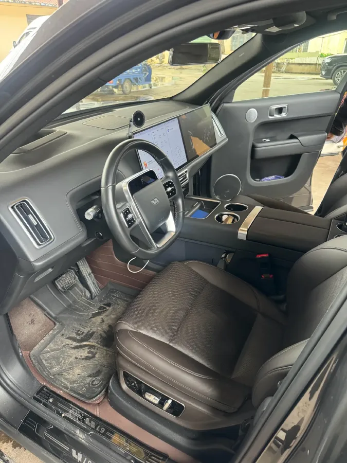 2023 Li L9 Range Extended 154HP REEV 42.6KWH,autocango,china used car exporter,china ev exporter,chinese used car exporter,chinese used ev exporter