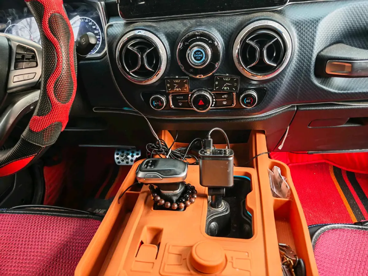 2023 Beijing BJ40 2.0T 224HP L4 8AT,autocango,china used car exporter,china ev exporter,chinese used car exporter,chinese used ev exporter