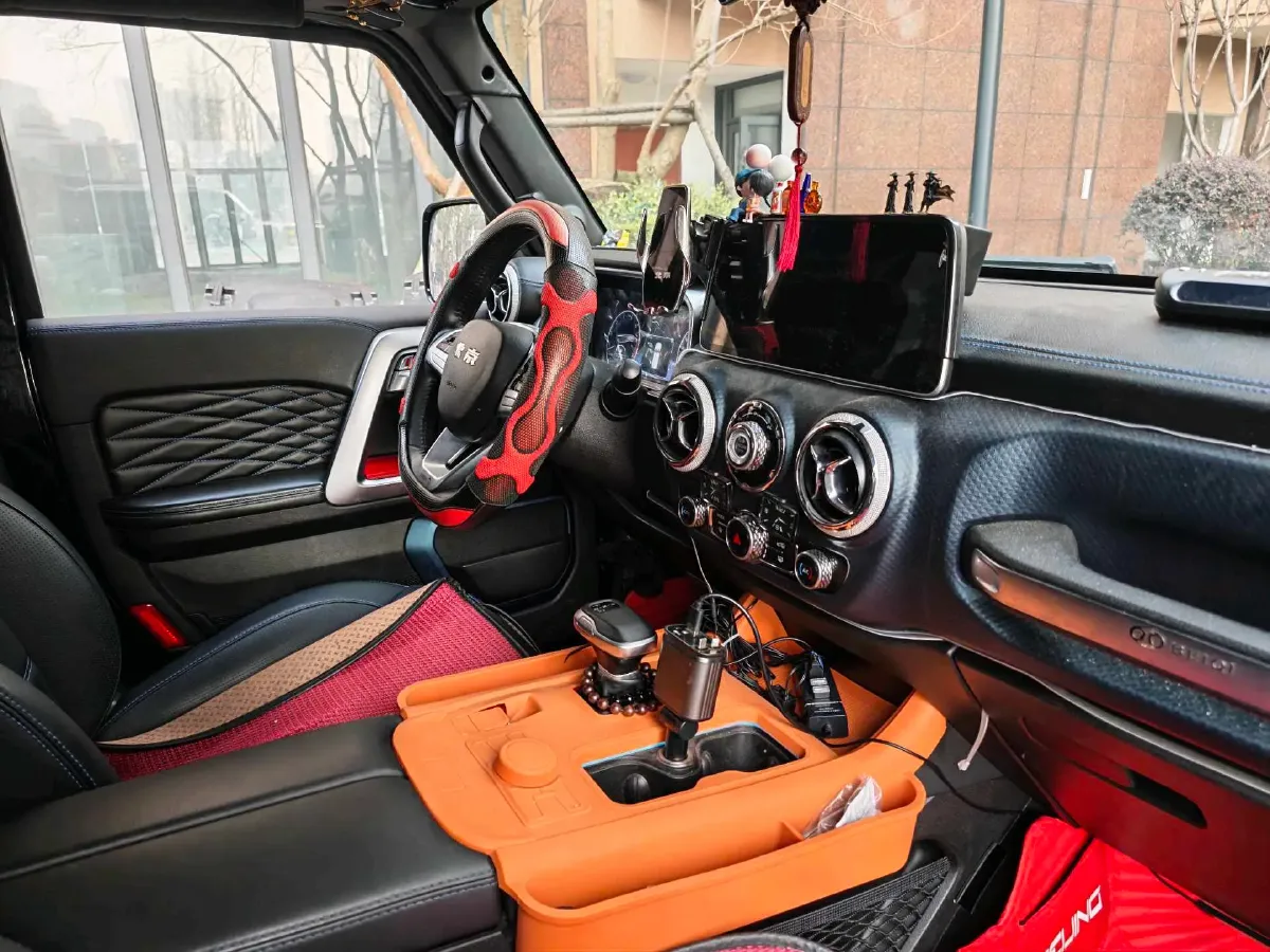 2023 Beijing BJ40 2.0T 224HP L4 8AT,autocango,china used car exporter,china ev exporter,chinese used car exporter,chinese used ev exporter