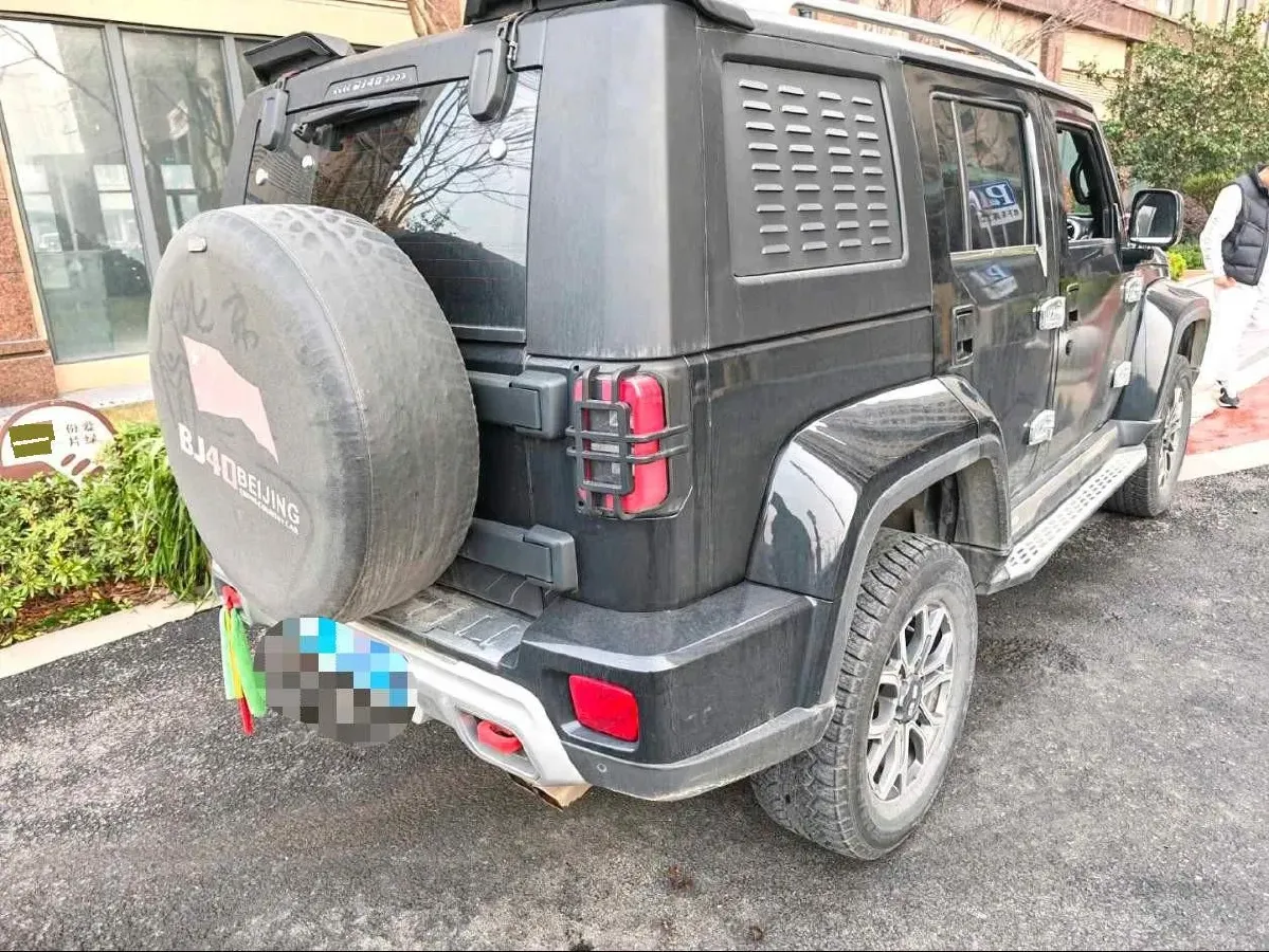 2023 Beijing BJ40 2.0T 224HP L4 8AT,autocango,china used car exporter,china ev exporter,chinese used car exporter,chinese used ev exporter